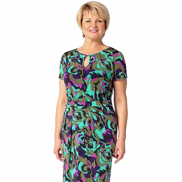 PLUS SIZE STRETCH DRESS SUMMER MADE IN EUROPE - Picture 1 of 2
